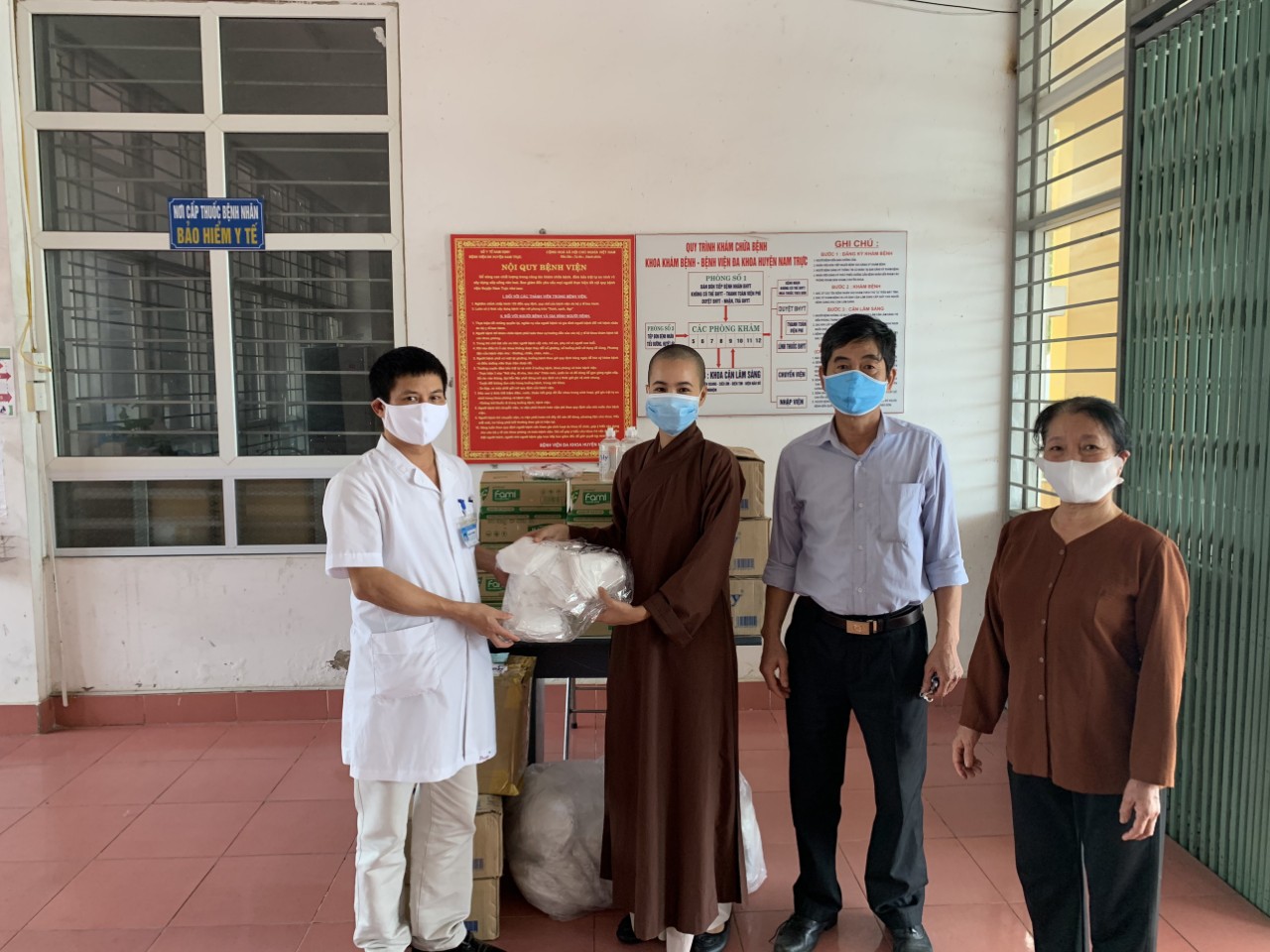 Nhà chùa thiện nguyện chung tay chống dịch Covid-19